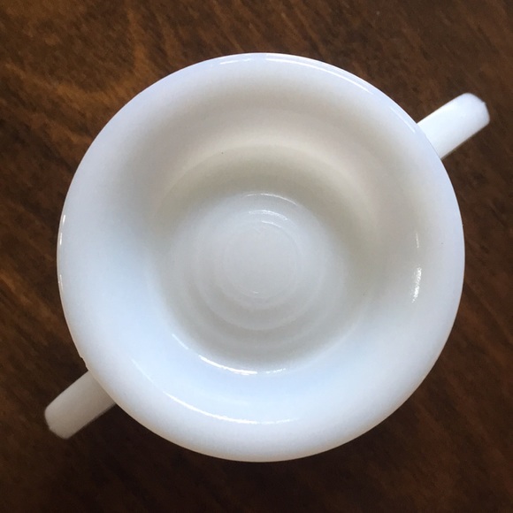Vintage Milk Glass Sugar Bowl - Picture 4 of 6
